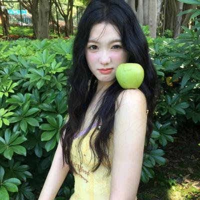 伊芙与火马